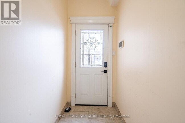 Photo - 96 Charlotte St