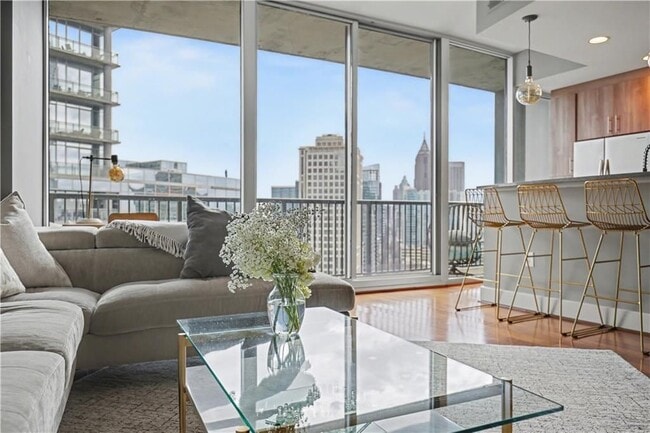 Photo - 1080 Peachtree St NE