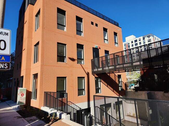 Photo - 2 Bedroom Apartment @ The Bridge: Modern B... Unit 2 Bedroom