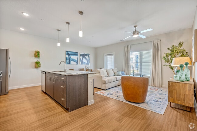 3BR, 2BA - 1,518SF - Kitchen