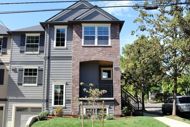 Building Photo - UNIVERSITY PARK Neighborhood Townhome-3bed... Unit A