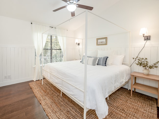 Photo - 5011 Jenkins Ave