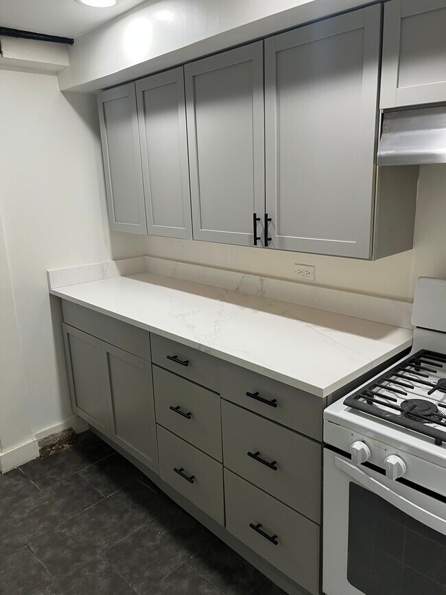 Photo - 1922 S Springfield Ave