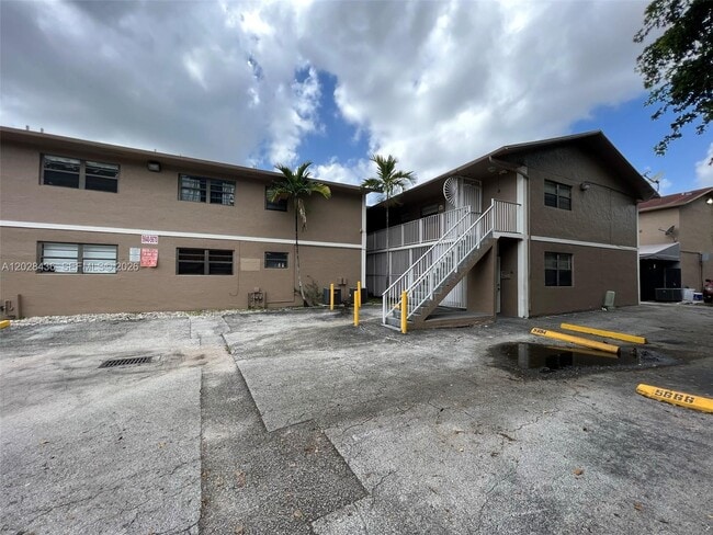 Building Photo - 5644 W 25th Ct Unit 5644