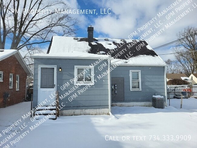 Photo - 6339 Hampden St