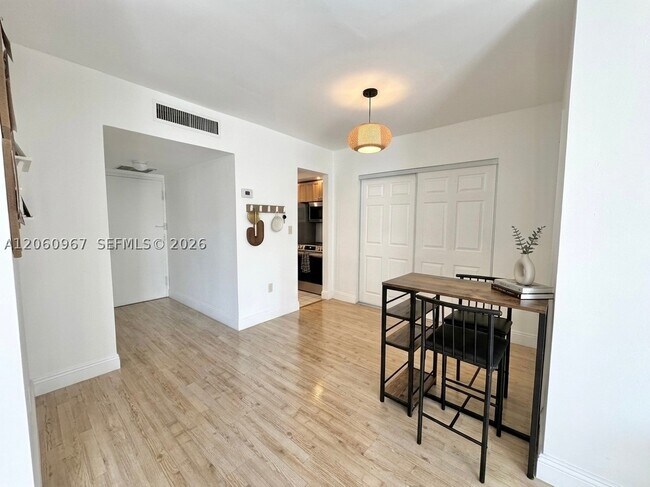 Photo - 800 West Dr Unit 632