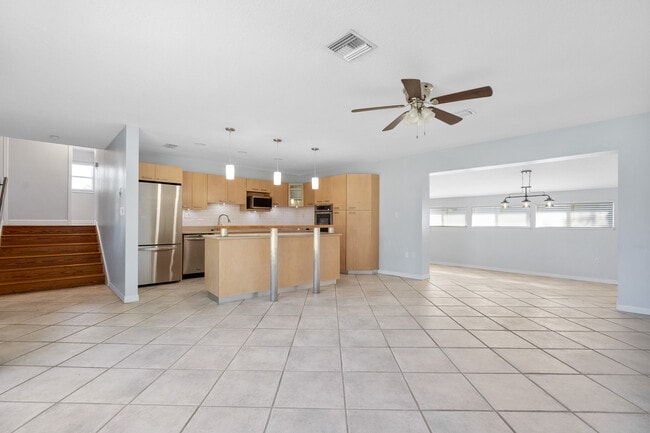 Photo - 4420 W Fair Oaks Ave