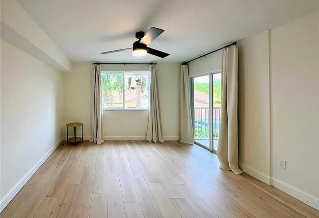 Photo - 1835 Florida Club Cir Unidad 3205