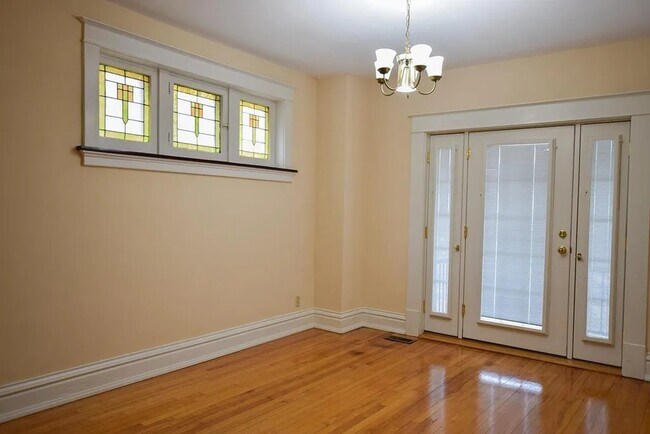 Photo - 7340 Ethel Ave Unidad 1w