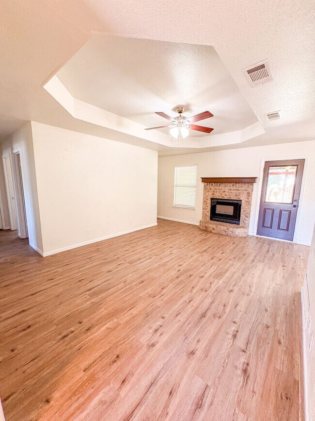 Photo - 2508 Hidden Hill Dr