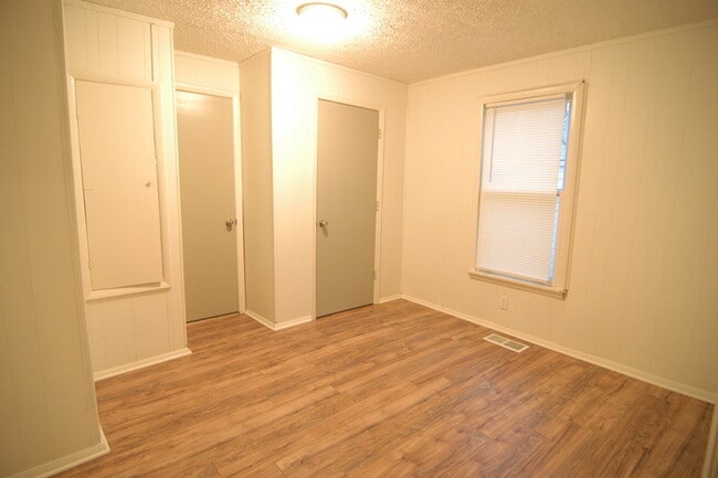 Photo - Cottage Style Home Super Close to Downtown!