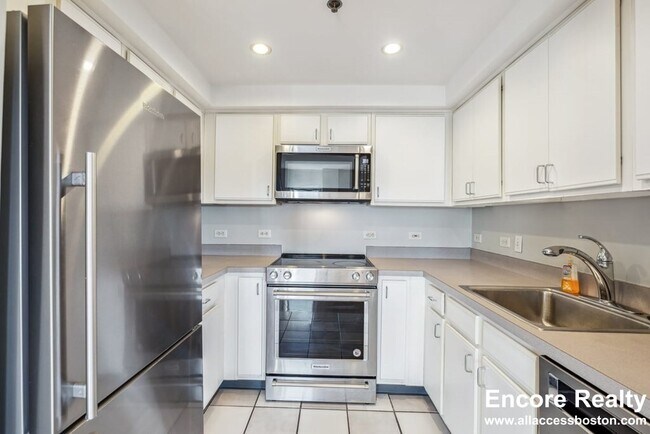 Photo - 534-538 Commonwealth Ave. Unit 7D Unit 7D