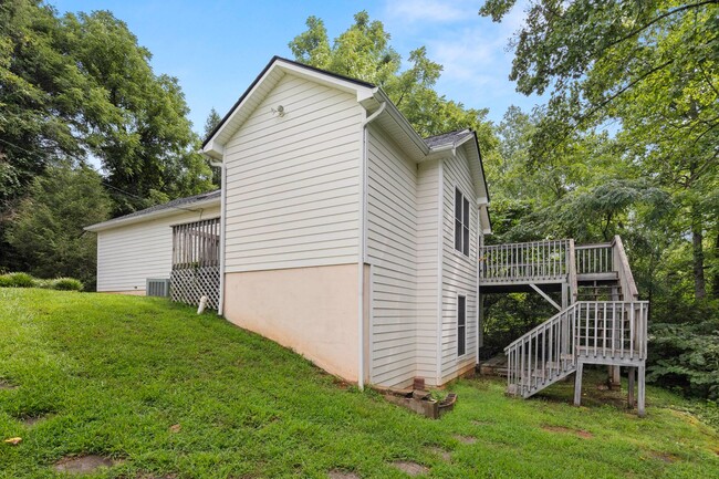 Great House in East Asheville! - Great House in East Asheville!