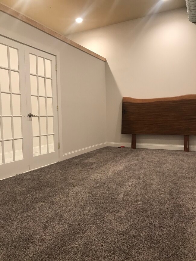 Photo - 809 N 2nd St Unit 2nd floor