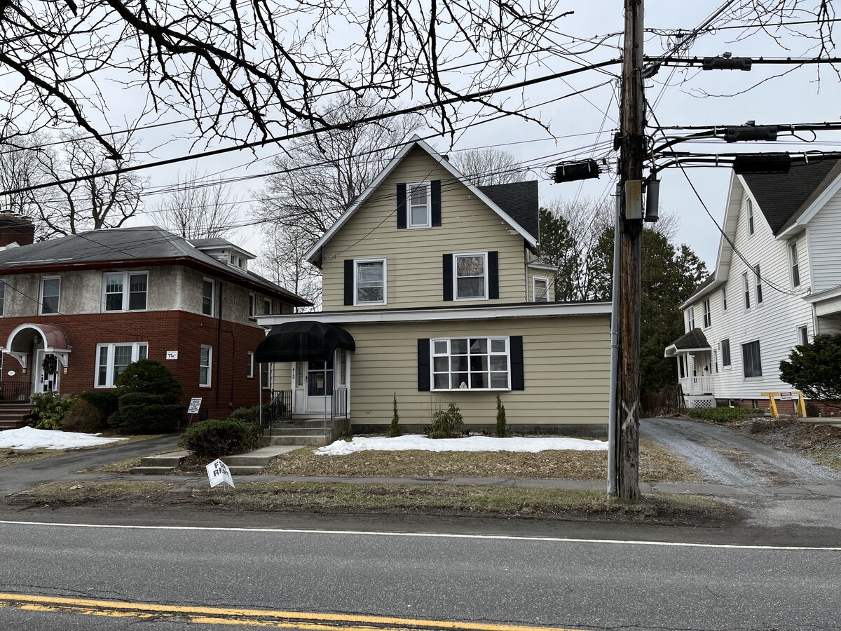 Photo - 412 Kenwood Ave Unidad 1st Front