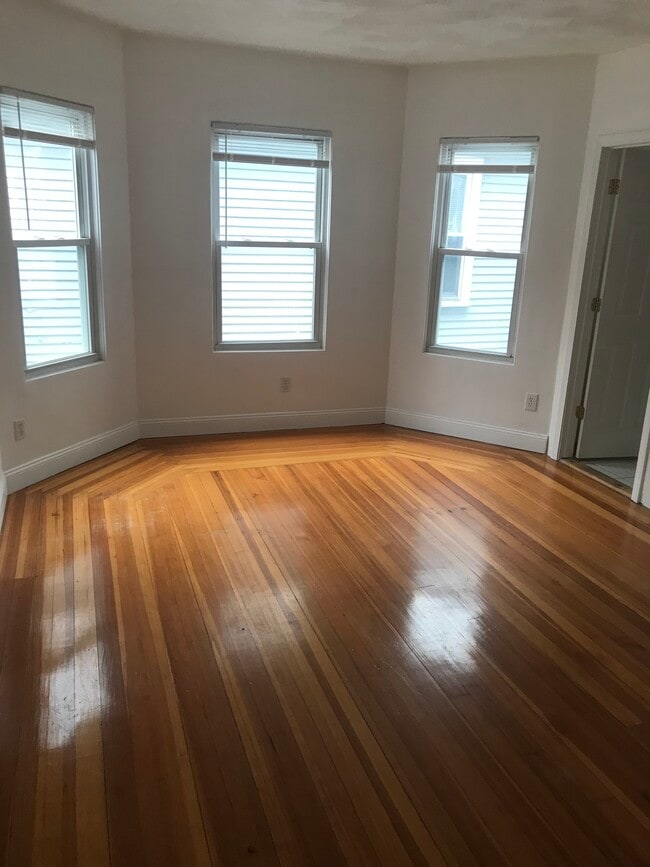 Photo - 86 Fellsway W Unit 3