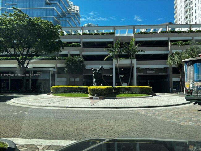 Photo - 540 Brickell Key Dr Condo Unit 1226