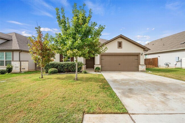 Photo - 116 Birkshire Dr