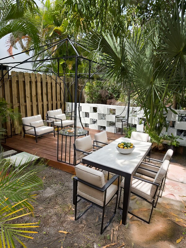 Photo - 1637 NE 9th St