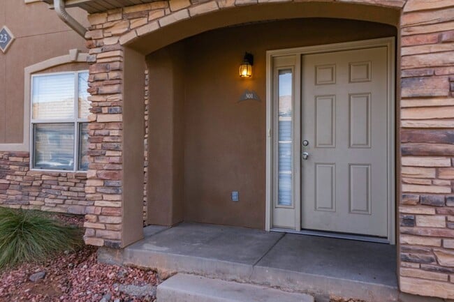 Photo - Hidden Valley Townhome For Rent!