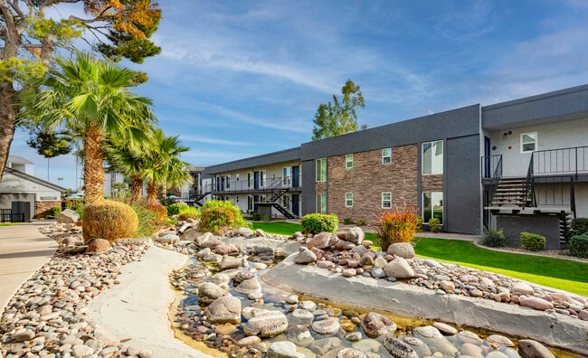 Building Photo - Waterstone Rental
