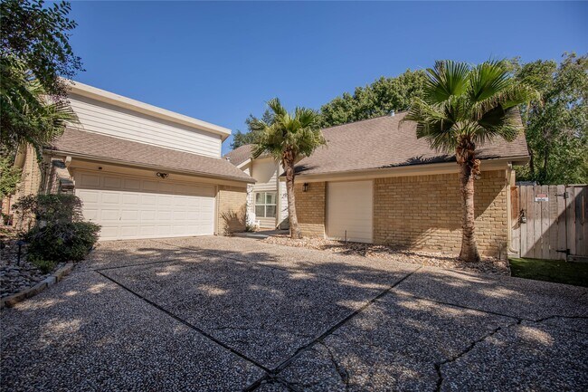 Photo - 1627 Fall Valley Dr