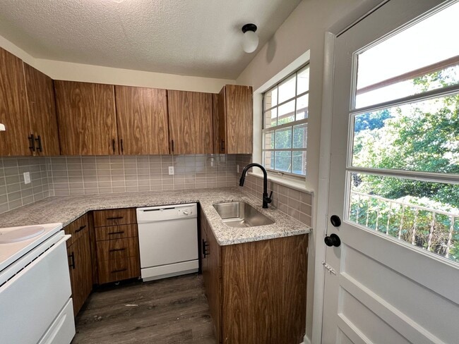 Photo - 2845 Dayton Blvd Unit 1