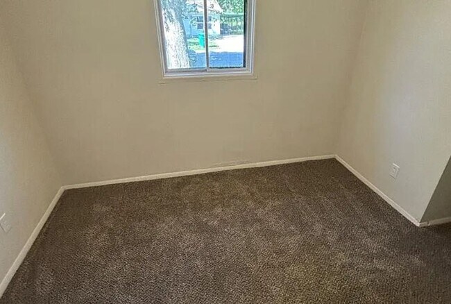 Photo - For Lease
