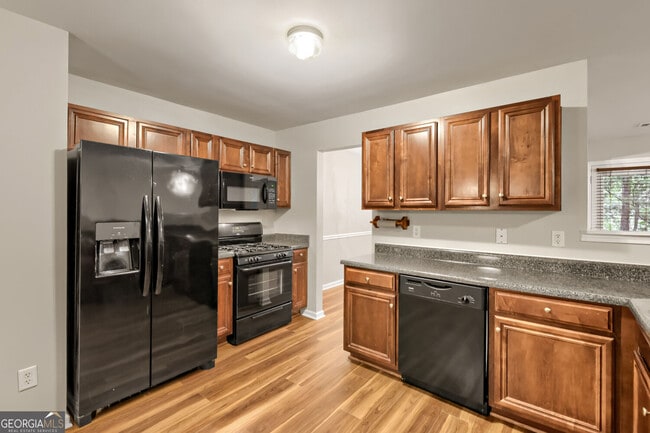 Photo - 7157 Laurel Creek Dr