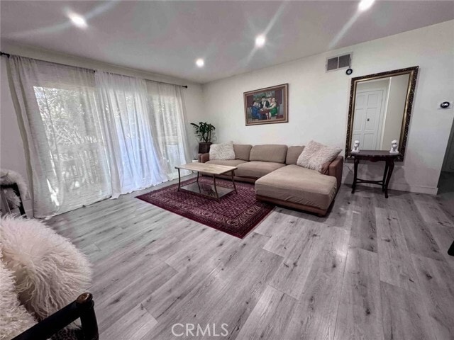 1072 Cabrillo Park Dr Unit C