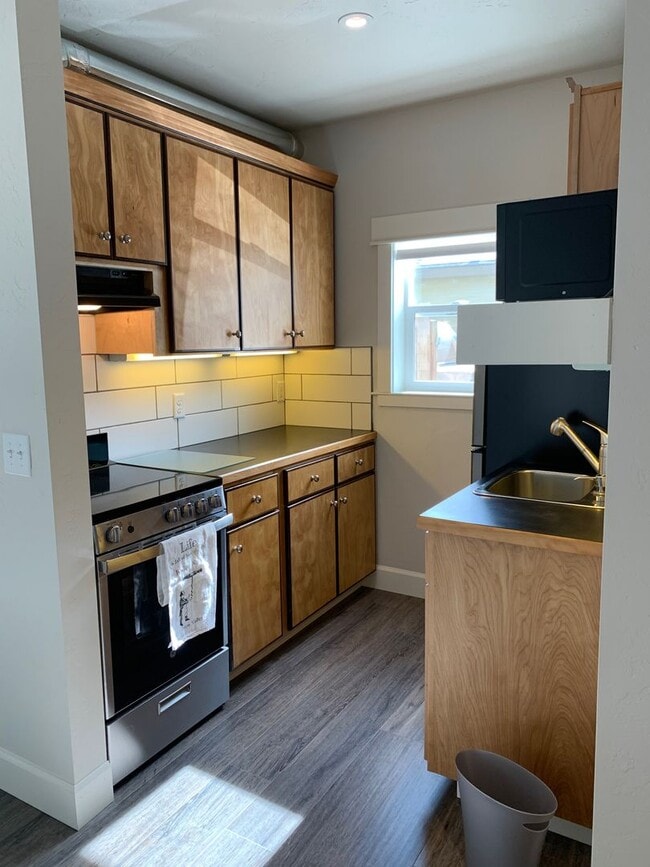 Photo - Studio in OLD MILL Utilities Paid