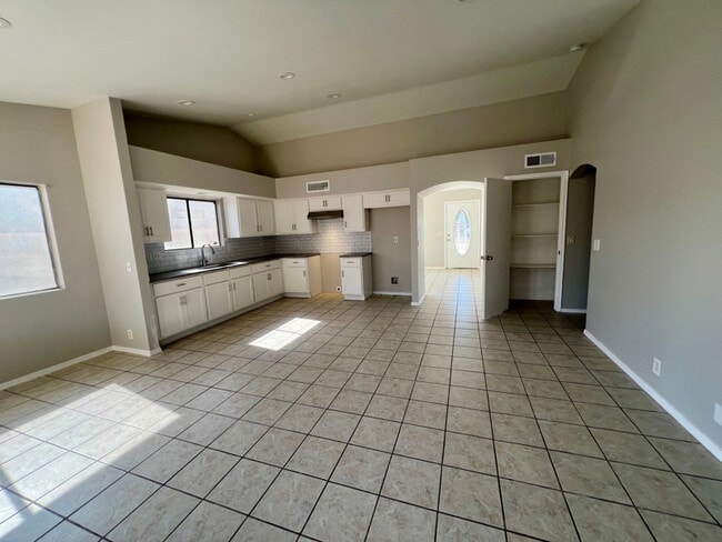 Photo - 7348 W Colter St