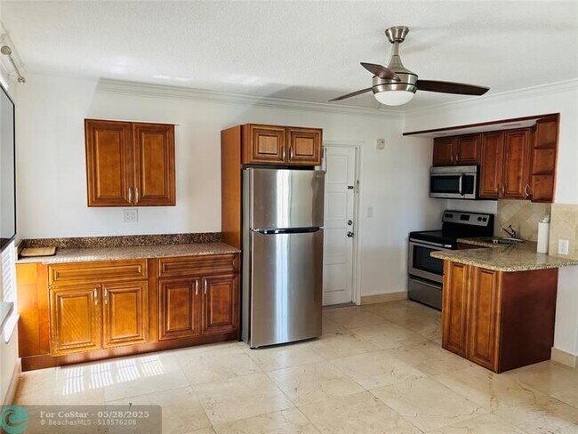 Photo - 2601 S Course Dr Unidad 201