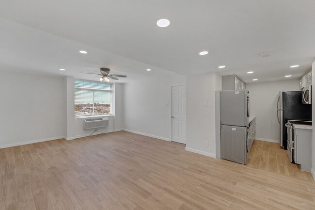 Photo - 7520 Hornwood Dr Unit 704