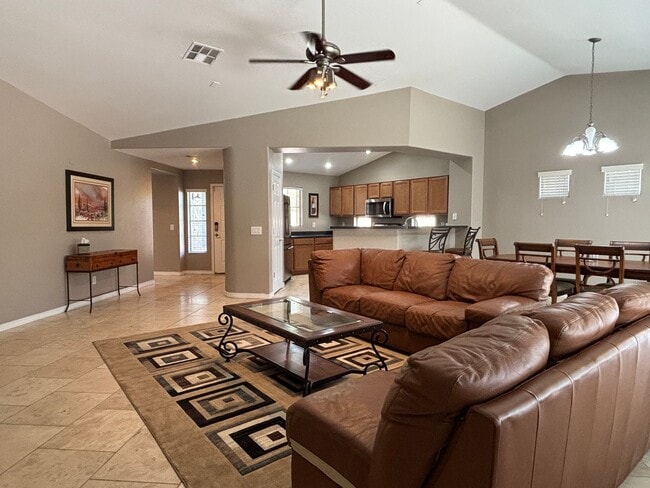 Photo - 1450 N Maria Ln