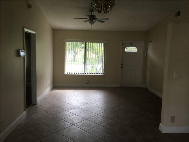 Photo - 4231 SW 55th Ave