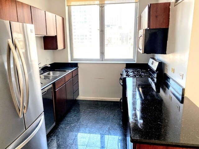 Photo - 600 N Dearborn St Unit 0811