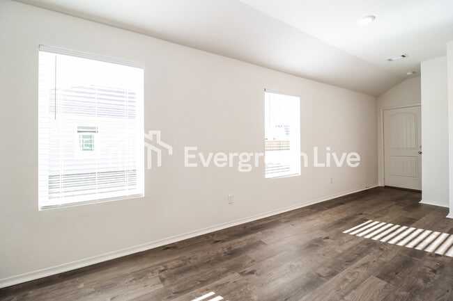 Photo - 25 Sourdough Crk Ln