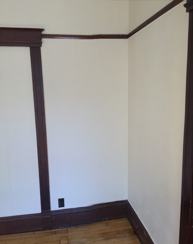 Photo - 2078 Atwood Ave Unidad C