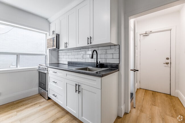 1 chambre, 1 salle de bain - 269 pi2 - Cuisine - 1252 Davenport Rd