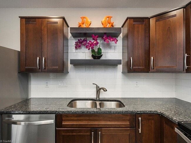 Photo - Immaculate Maintenance Free 3 bedroom/2.5 bath Townhouse in Rachel's Keep community off West Wend...