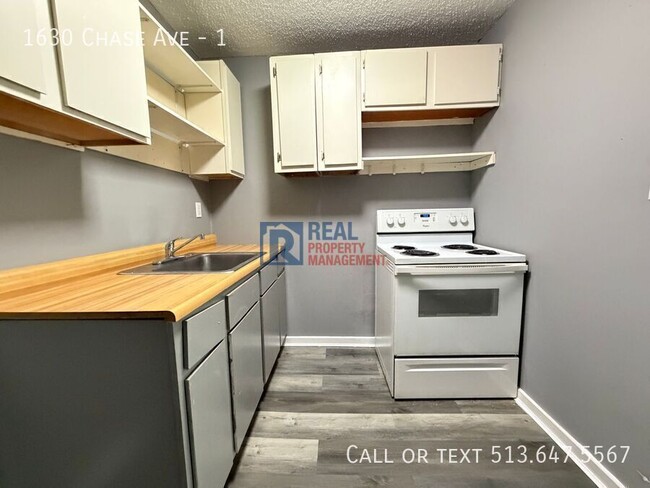 Photo - 1630 Chase Ave Unit 1