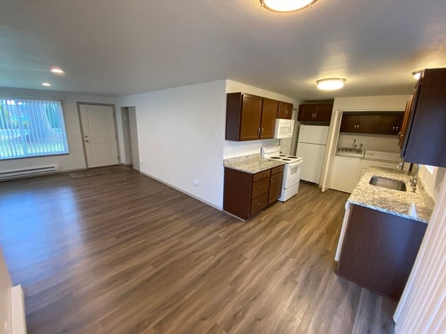 Photo - 10402 107th Ave SW