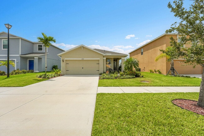 Photo - 10692 SW Vasari Way