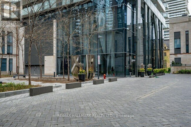 Photo - 1080 Bay St. Unit 1507