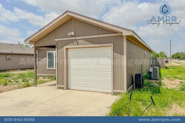 Photo - 3 Bedroom Home Available!