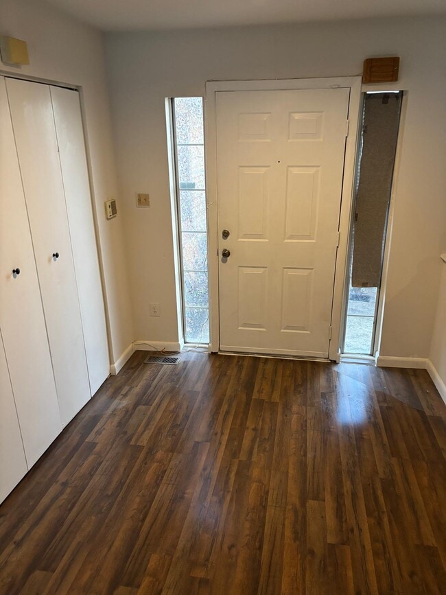 Photo - 1112 Windemere Ct