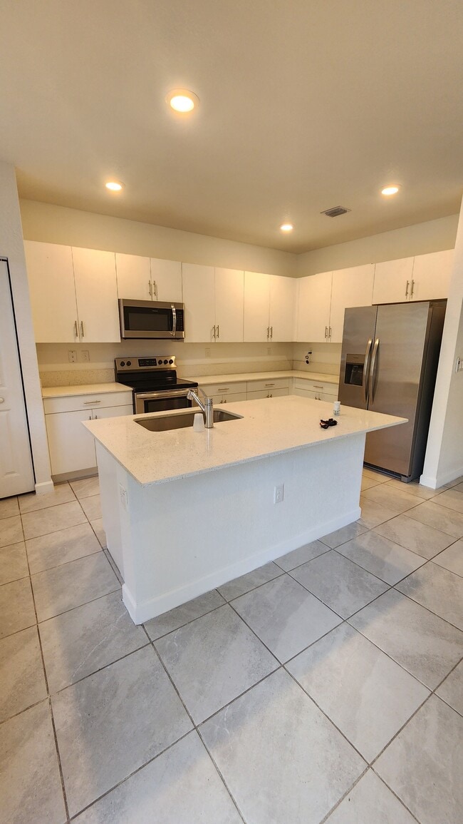 Photo - 1041 SE 27th Ter