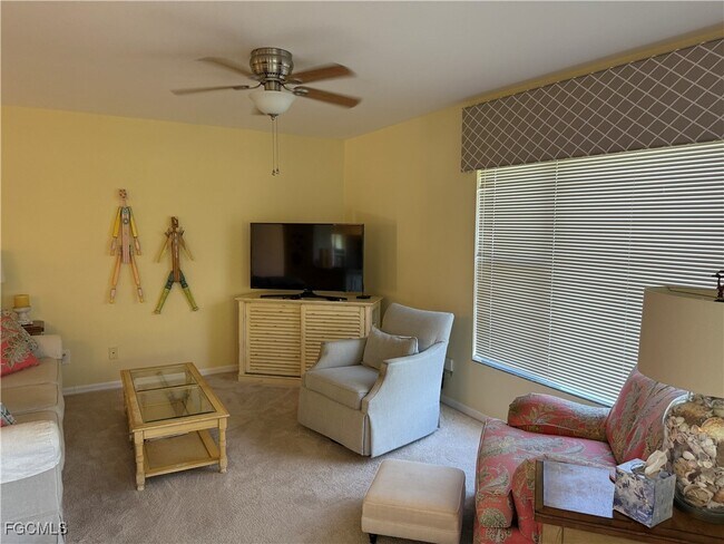 Photo - 5965 Trailwinds Dr Unidad 1116