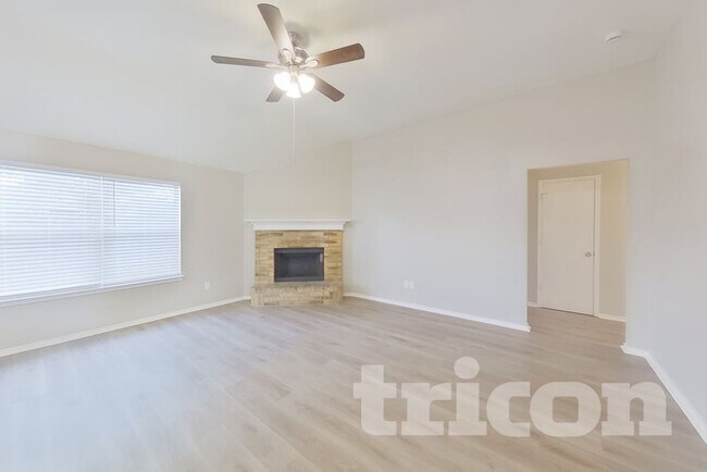 Photo - 1727 Oneal St